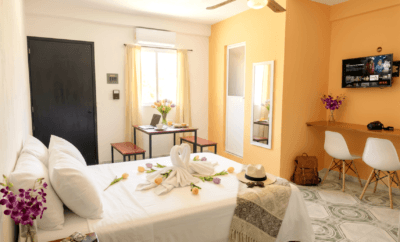 Romantic Aurora Condo