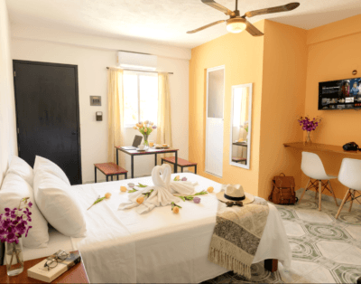 Romantic Aurora Condo